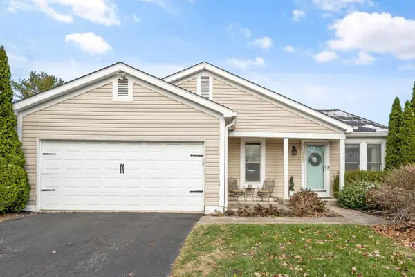 1692 Weather Stone Lane, Columbus, OH 43235