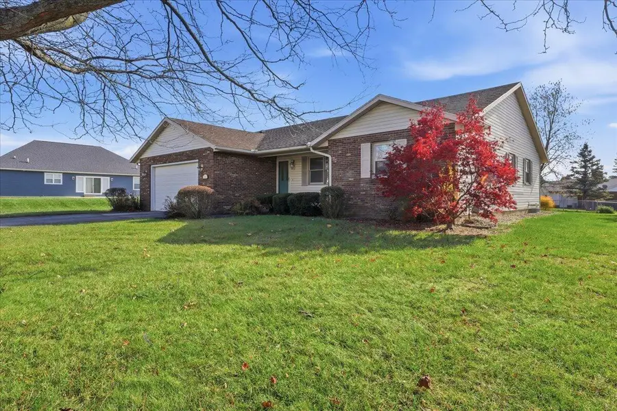 1145 Chenonceaux Drive, Marion, OH 43302 - Image #3