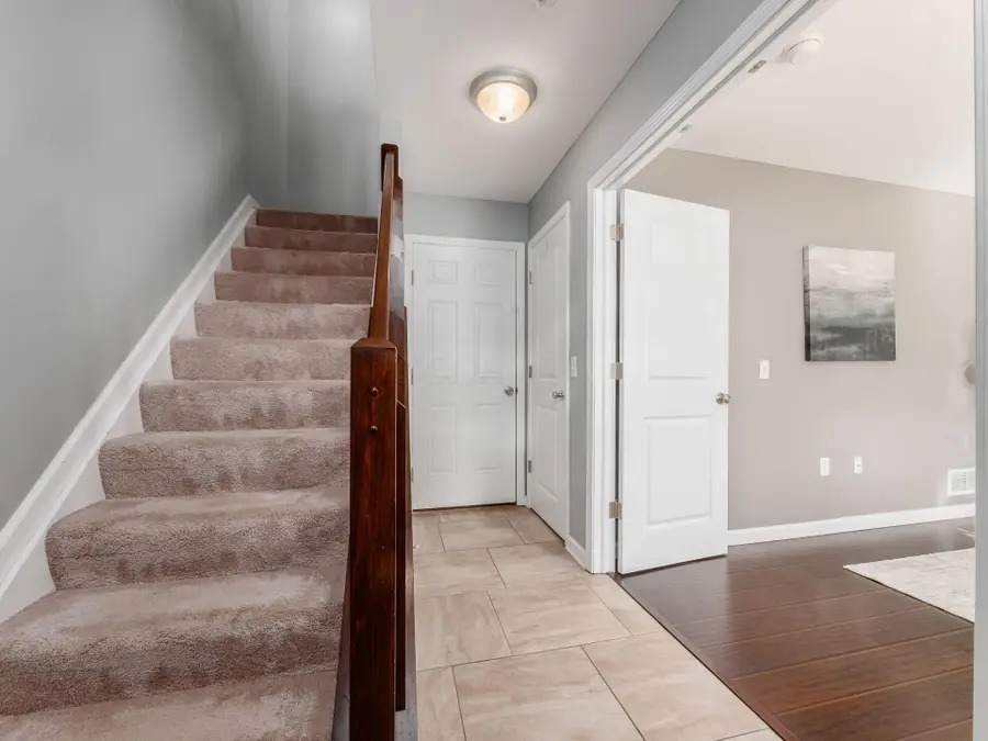 5570 Middle Falls Street, Dublin, OH 43016 - Image #3