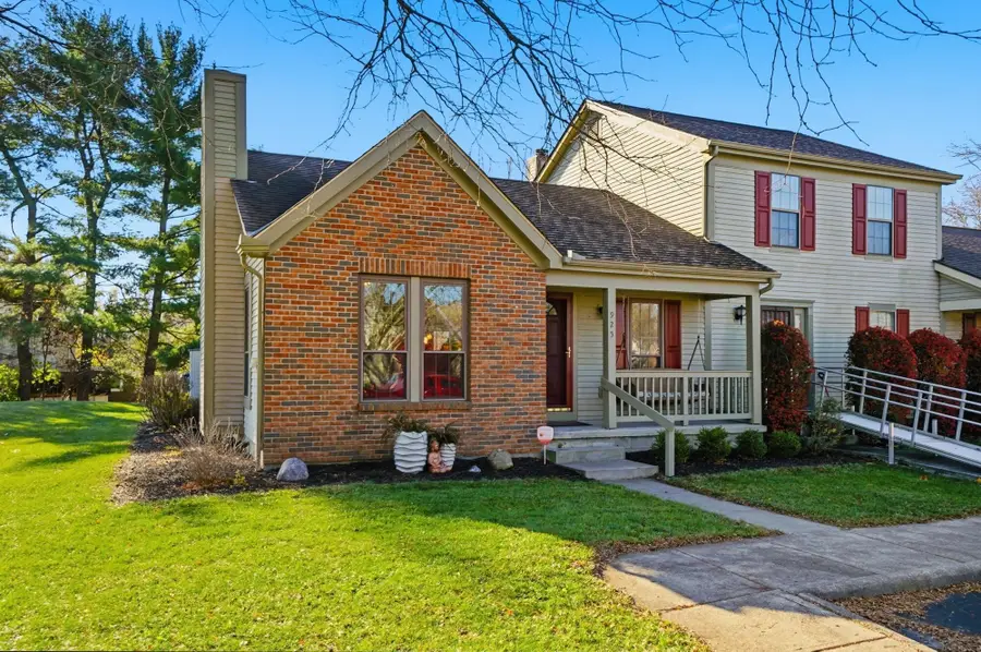 925 Crofton Place, Reynoldsburg, OH 43068 - Image #2