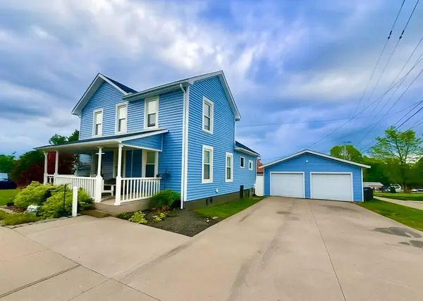 103 N High Street, Somerset, OH 43783