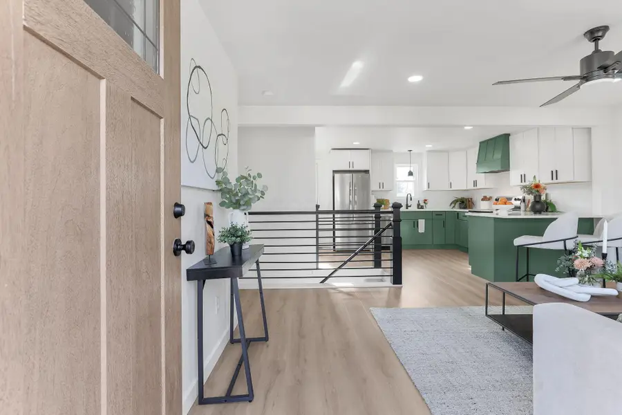 8489 Dovercrest Court, Galloway, OH 43119 - Image #2