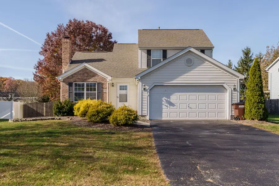 8749 Paulden Court, Lewis Center, OH 43035 - Image #2