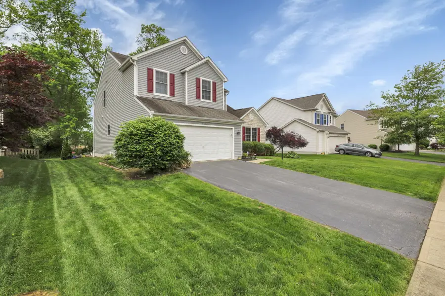 318 Linden Circle, Pickerington, OH 43147 - Image #2