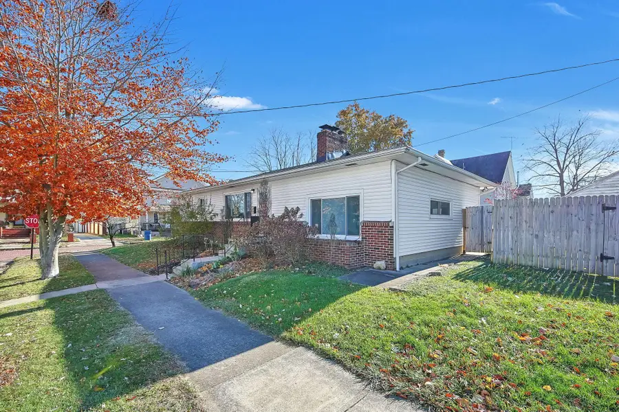 220 E Sugar Street, Mount Vernon, OH 43050 - Image #2