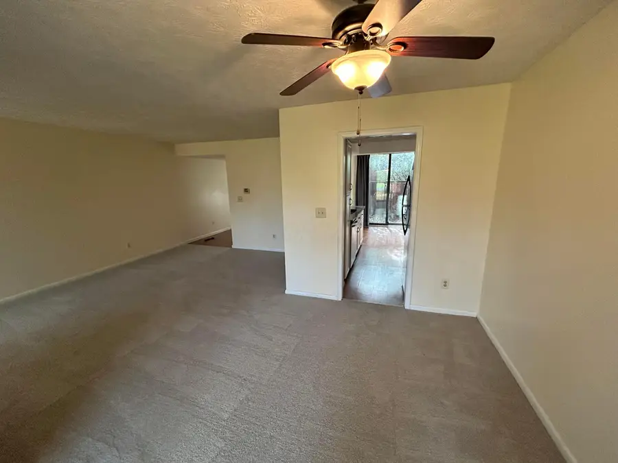 4860 Smoketalk Lane, Westerville, OH 43081 - Image #2