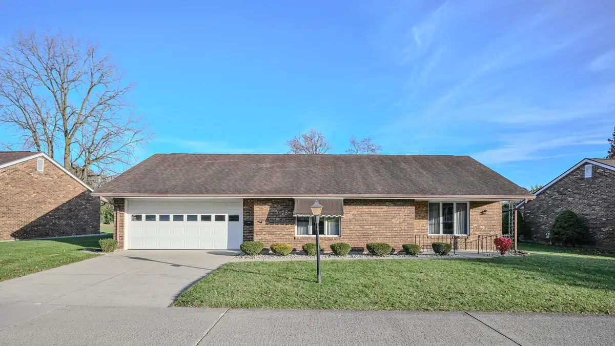 3022 E Brixton Drive E, Springfield, OH 45503 - Image #1