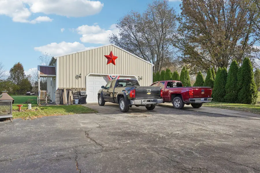 890 Murnan Road, Galloway, OH 43119 - Image #2