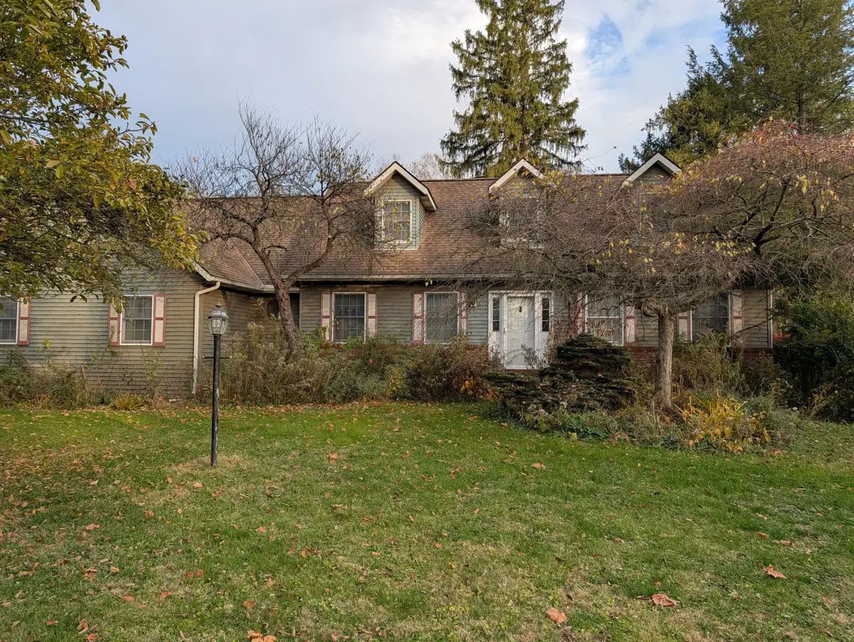 26083 Coshocton Road, Howard, OH 43028 - Image #1