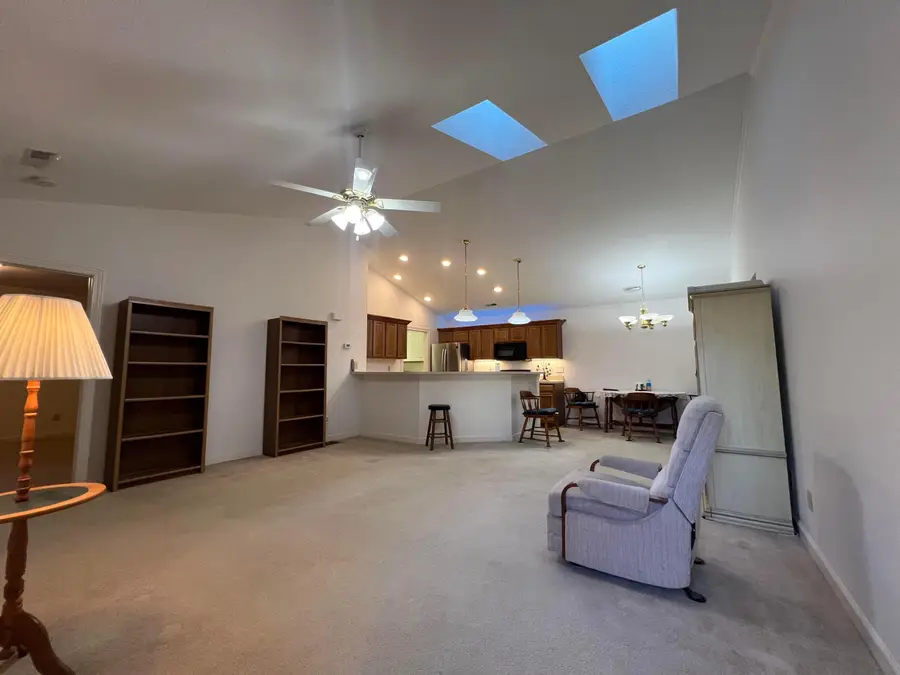 35 Stone House Court, Newark, OH 43055 - Image #2