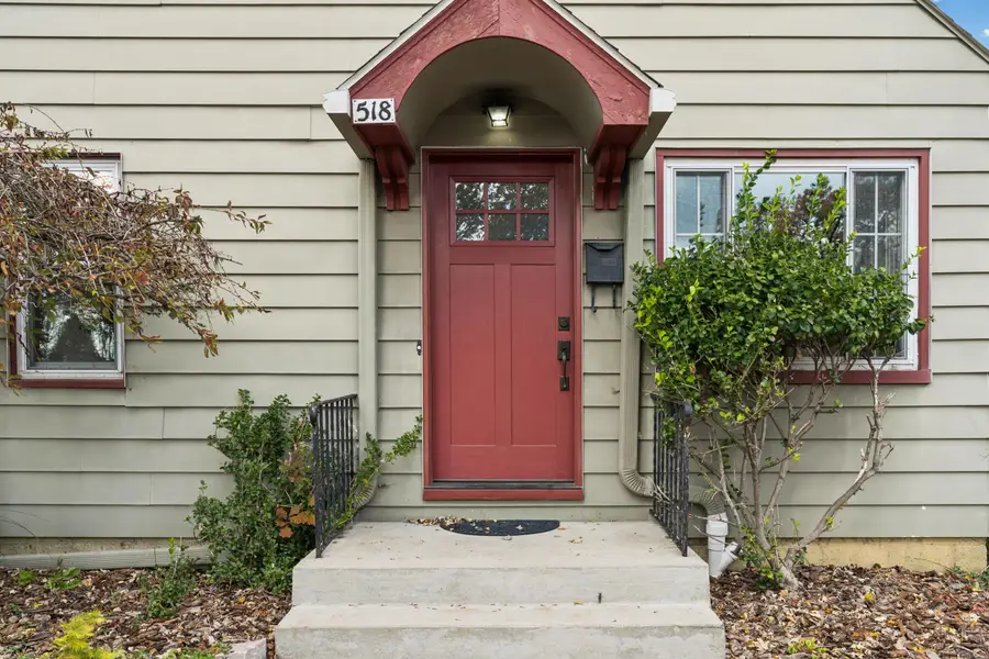 518 E Royal Forest Boulevard, Columbus, OH 43214 - Image #2