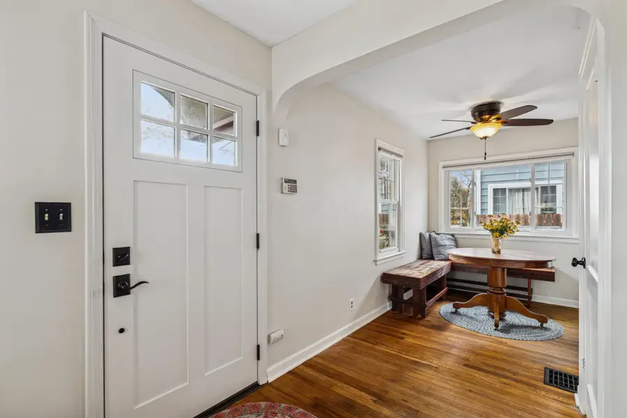 518 E Royal Forest Boulevard, Columbus, OH 43214 - Image #3