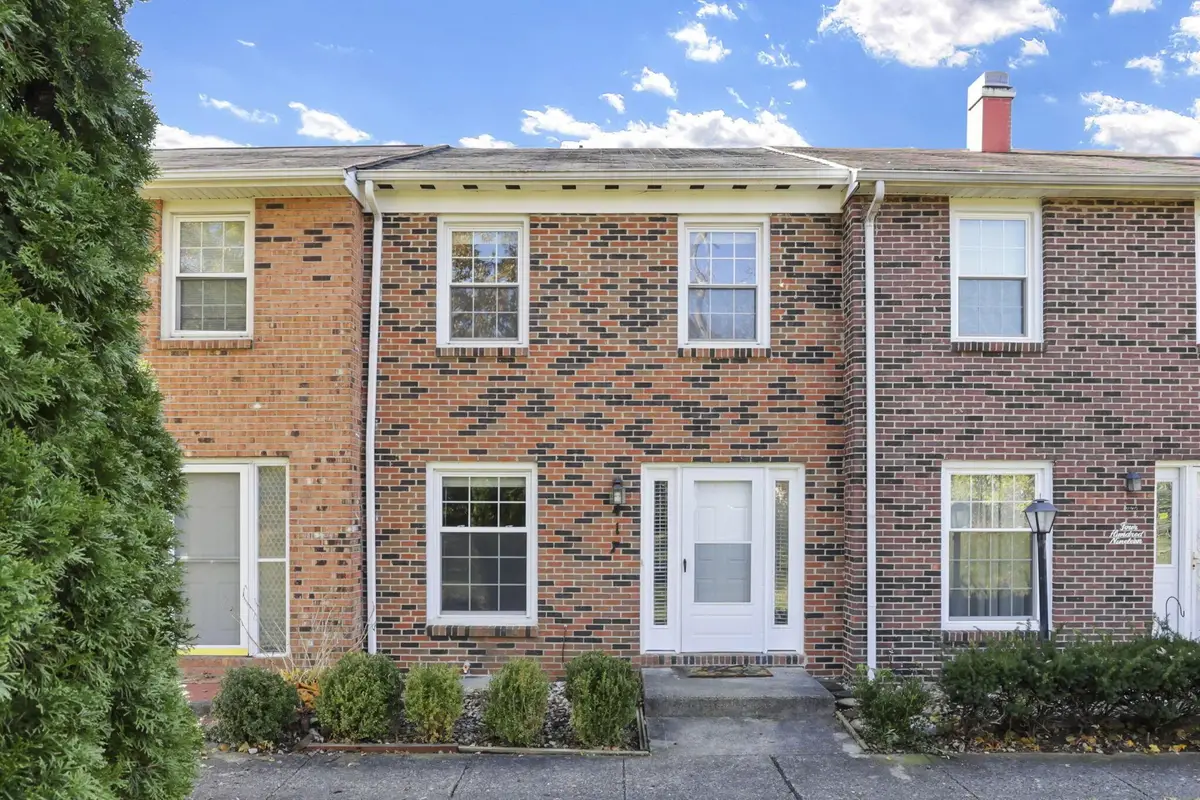 417 Pamlico Street, Columbus, OH 43228 - Image #1