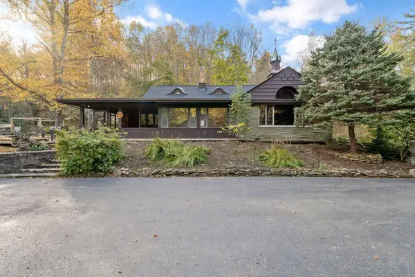 27601 Leater Road, Rockbridge, OH 43149