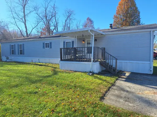 1100 Thornwood Drive Sw, Heath, OH 43056