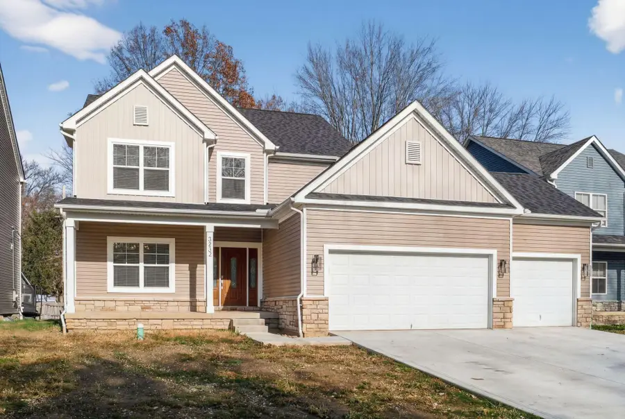 3832 Emmons Avenue, Columbus, OH 43219 - Image #2