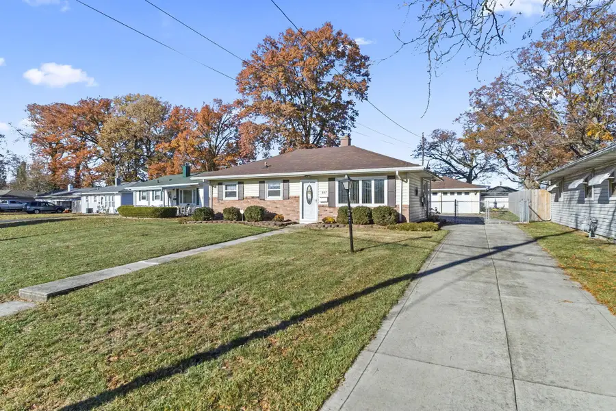 807 Daffodil Drive, Marion, OH 43302 - Image #3