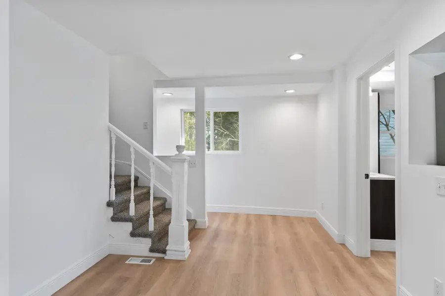 89 E Maple Street, North Lewisburg, OH 43060 - Image #3