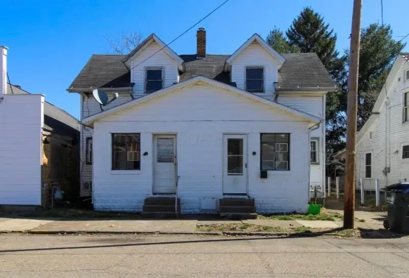 230-234 S Lawn Avenue, Coshocton, OH 43812 - Image #1