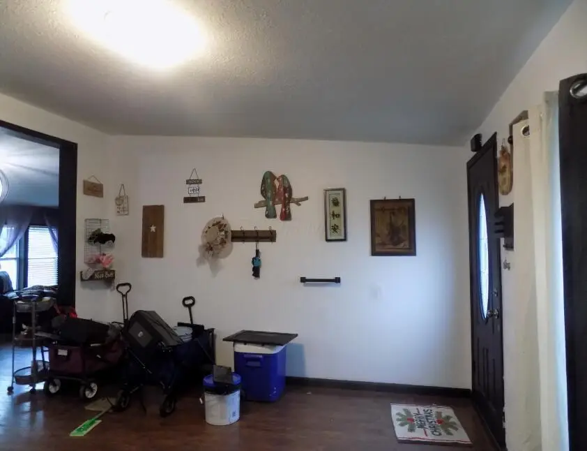 225 Pleasant Lee Drive, Heath, OH 43056 - Image #2