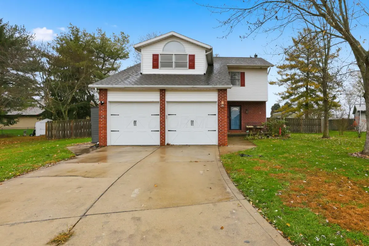 16715 Pontiac Place, Ashville, OH 43103 - Image #1