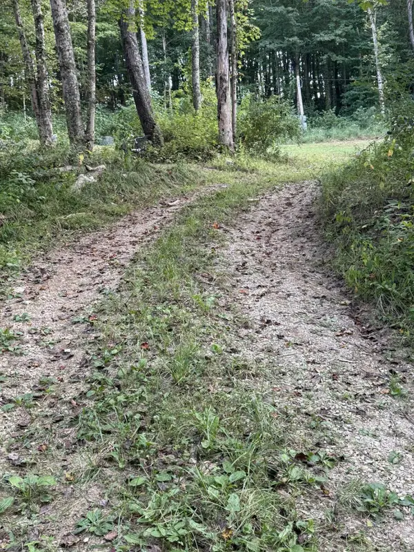 5855 E Olney Run Se, Mcconnelsville, OH 43756