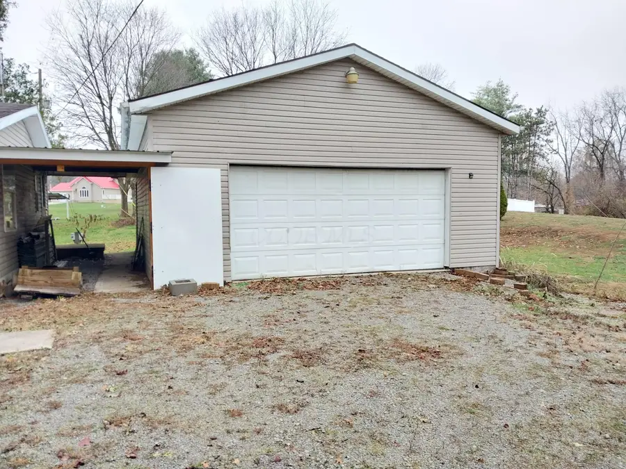 11593 Highland Hills Drive, Hillsboro, OH 45133 - Image #3