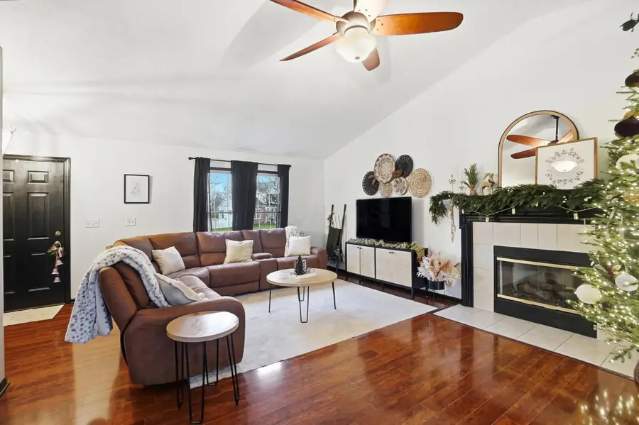 6458 Ashbrook Village Drive, Canal Winchester, OH 43110 - Image #3