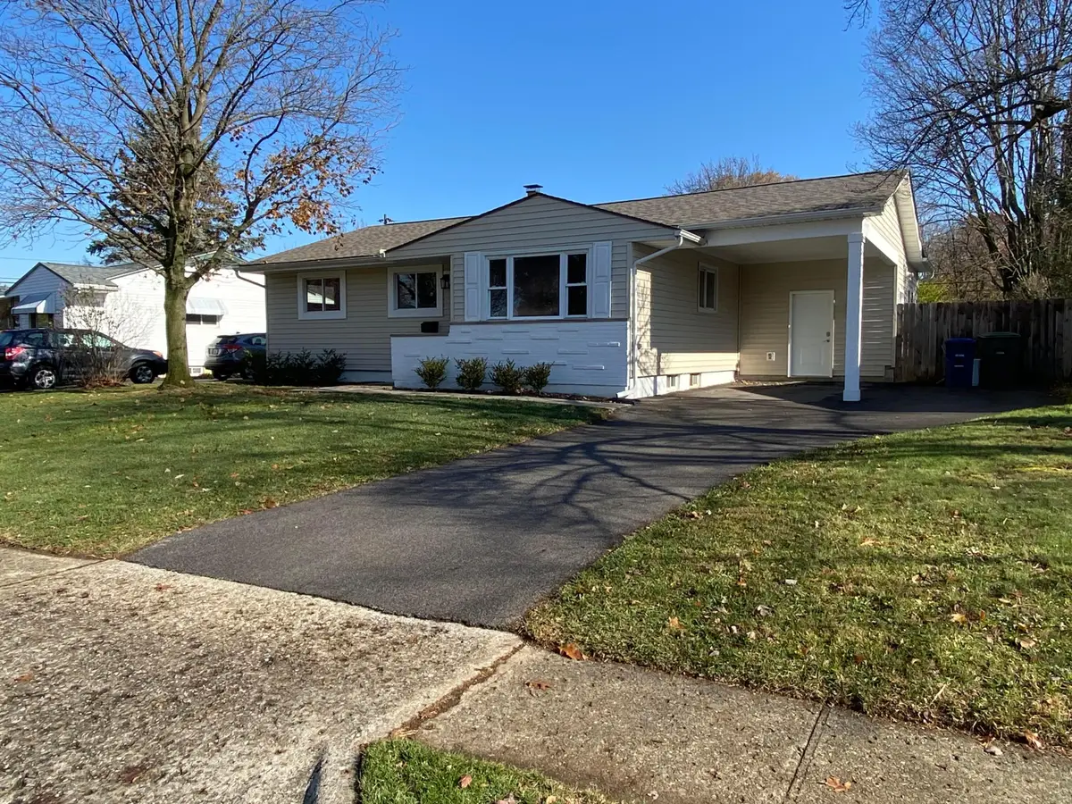 5318 Eisenhower Road, Columbus, OH 43229 - Image #1