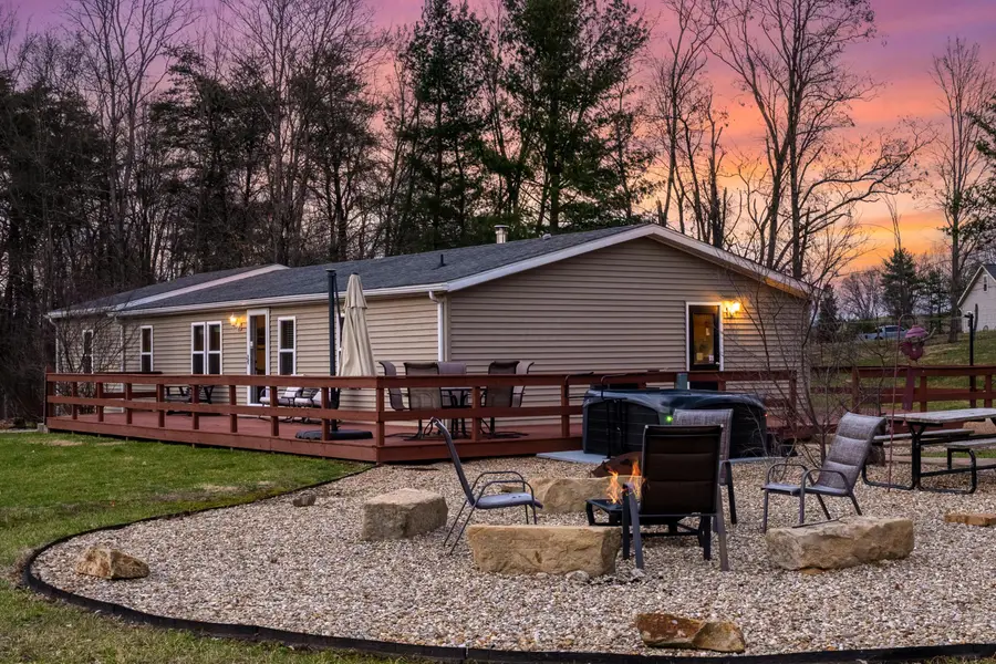 18596 Harble Griffith Road, Logan, OH 43138 - Image #2