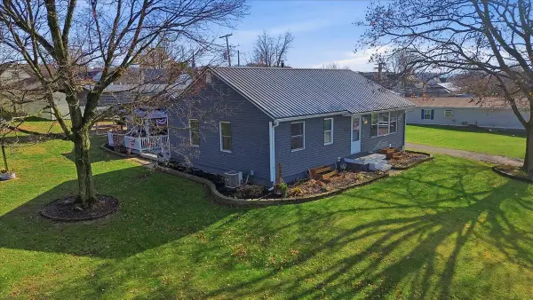 204 S Richards Street, Danville, OH 43014