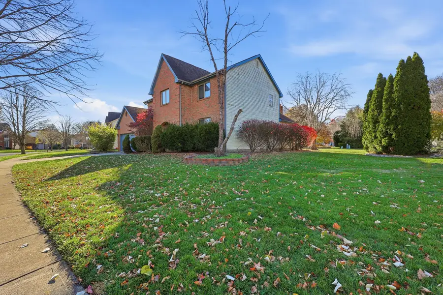 7393 Earlsford Drive, Dublin, OH 43017 - Image #2