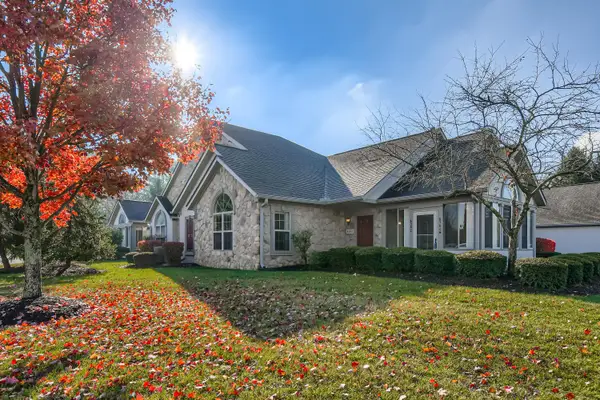 8582 Stonewoods Lane, Powell, OH 43065