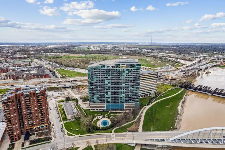 1 Miranova Place, Columbus, OH 43215 - Image #3