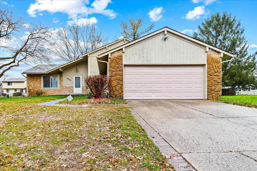 6560 Schenk Avenue, Reynoldsburg, OH 43068 - Image #2