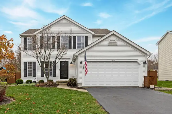 1326 Westwood Drive, Lewis Center, OH 43035