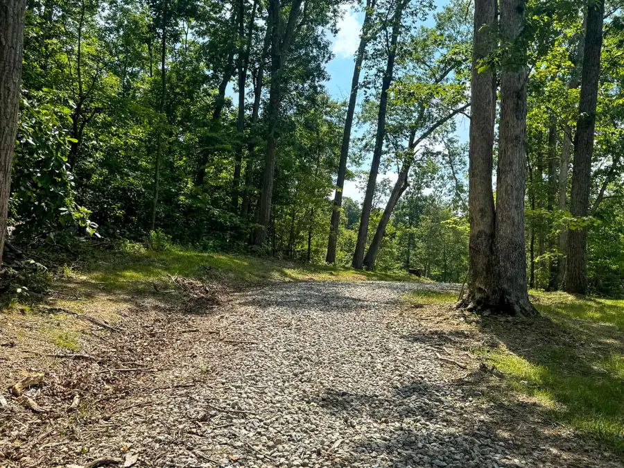 266 Golf Course Road, Waverly, OH 45690 - Image #3