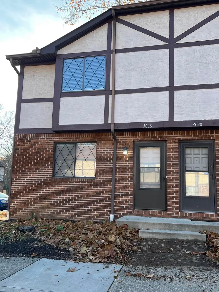 3068 Highcliff Court, Columbus, OH 43231 - Image #2