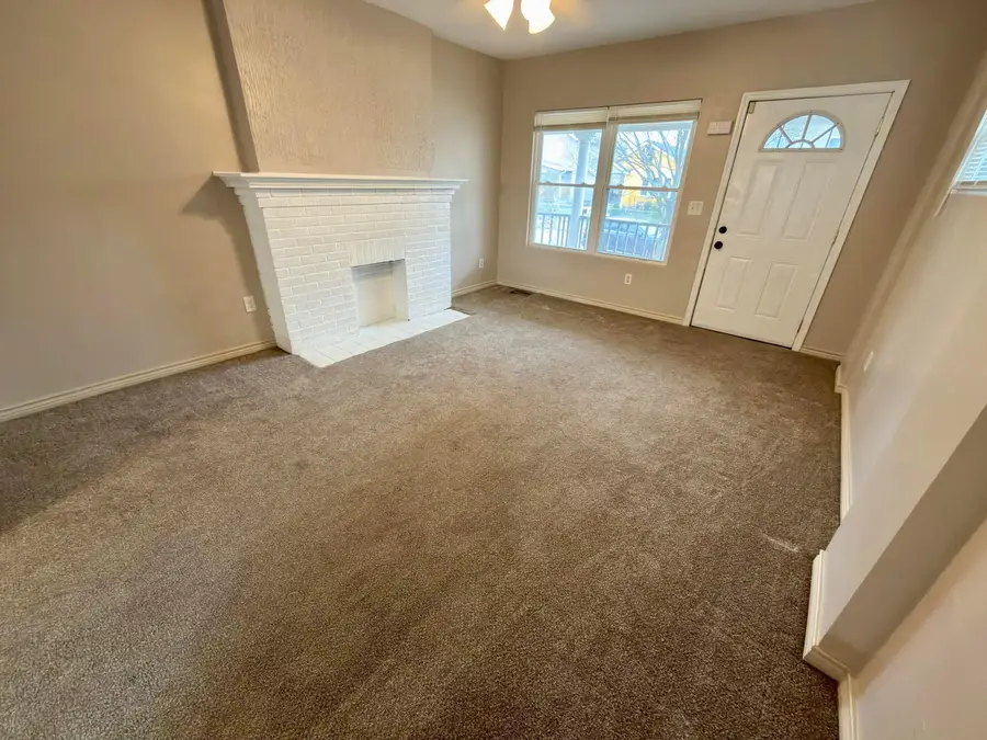 1092 E 15th Avenue, Columbus, OH 43211 - Image #3