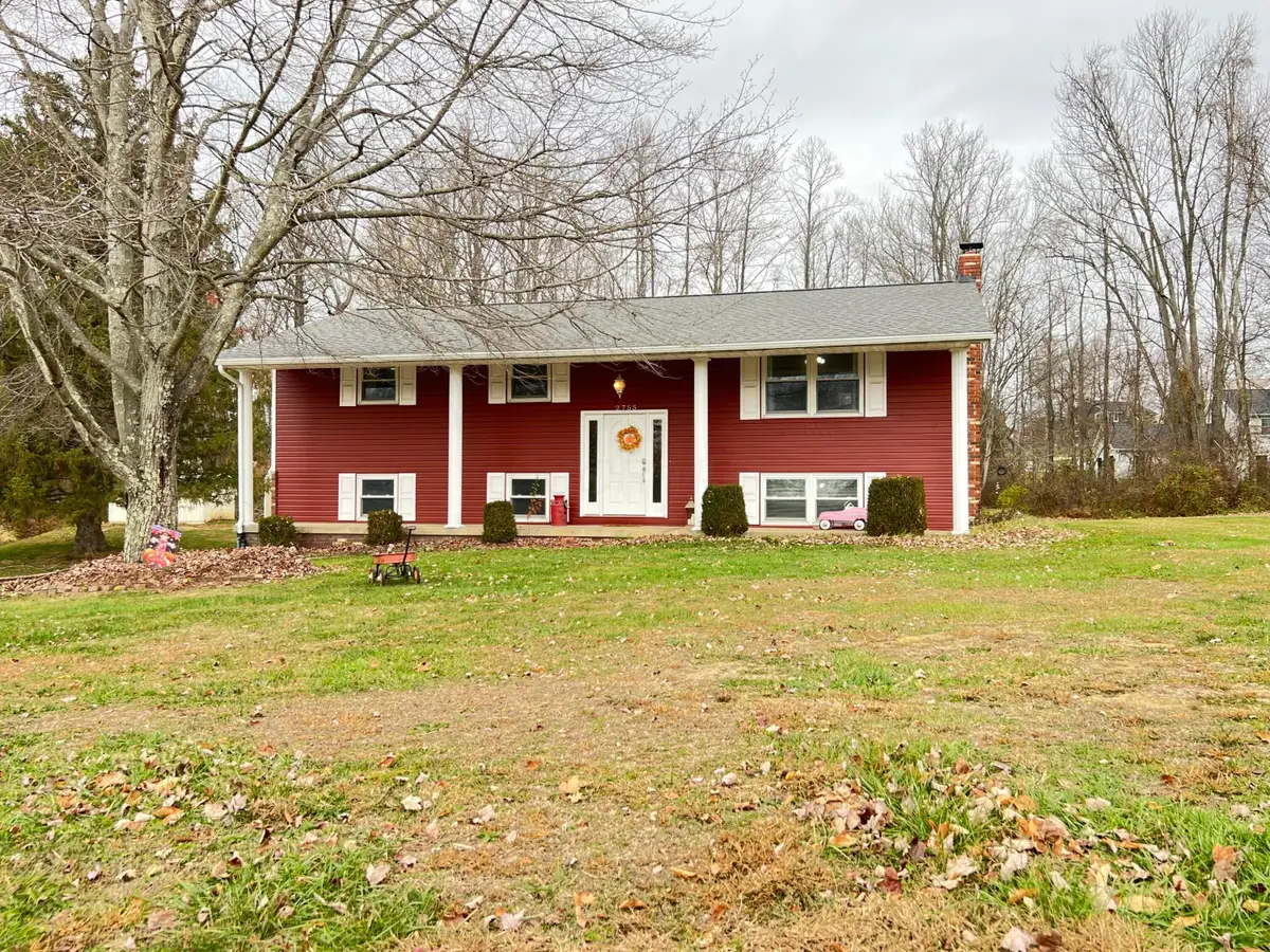 2755 N Lawndale Place, Zanesville, OH 43701 - Image #1