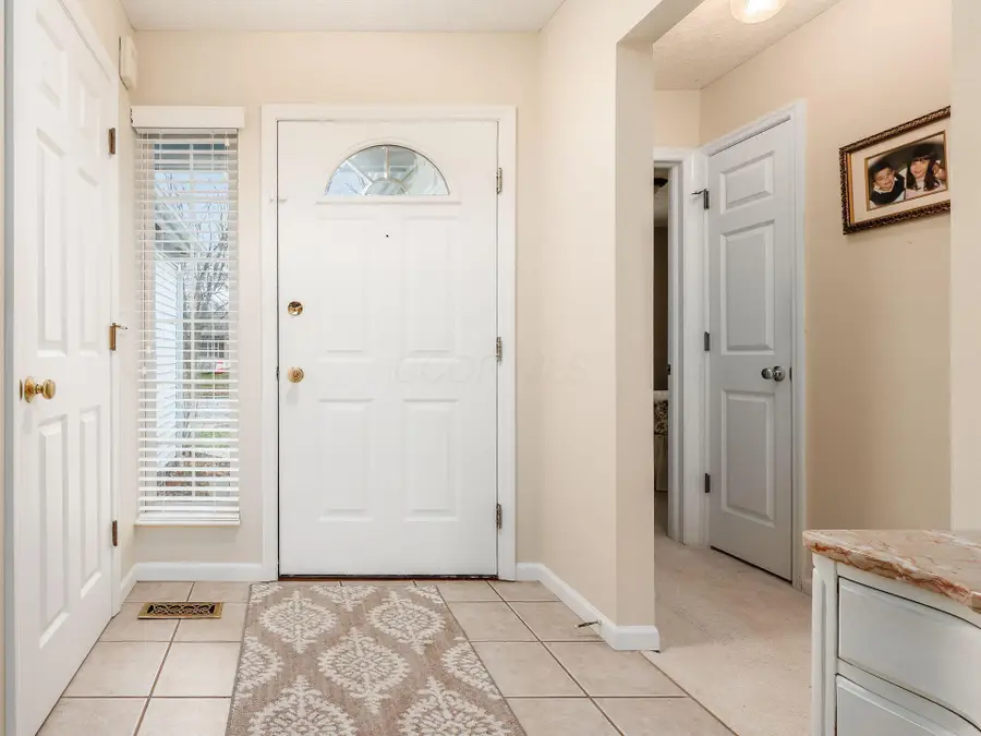 8095 Chapel Stone Road, Blacklick, OH 43004 - Image #3