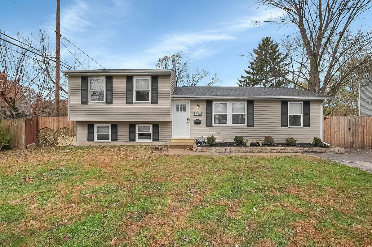 4940 Brewster Drive, Columbus, OH 43232 - Image #1