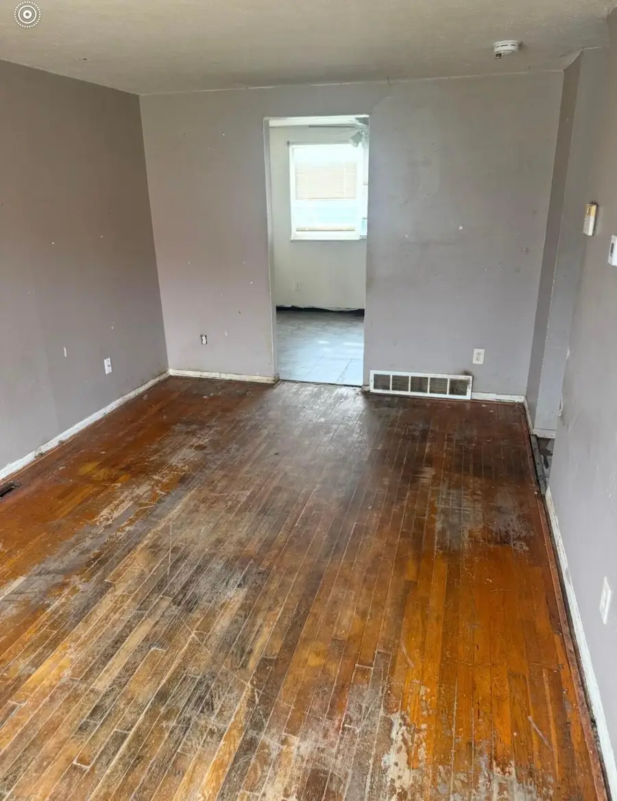 3727-3729 Briggs Road, Columbus, OH 43228 - Image #2