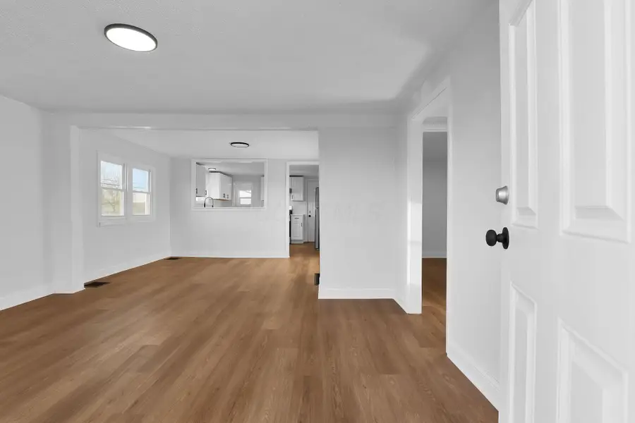 3570 Dover Road, Columbus, OH 43204 - Image #2