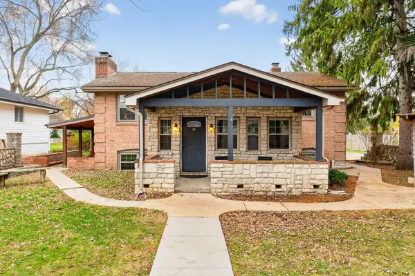 17 E Oak Street, Canal Winchester, OH 43110