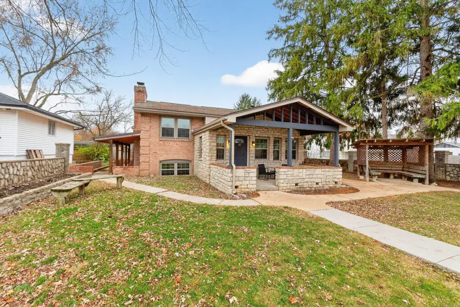 17 E Oak Street, Canal Winchester, OH 43110 - Image #3