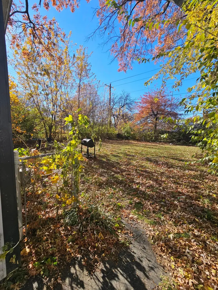 957 S Ashburton Road, Columbus, OH 43227 - Image #3