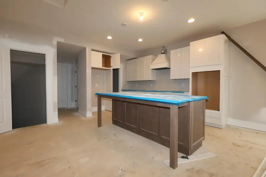 634 Alicia Kelton Drive, Delaware, OH 43015 - Image #2