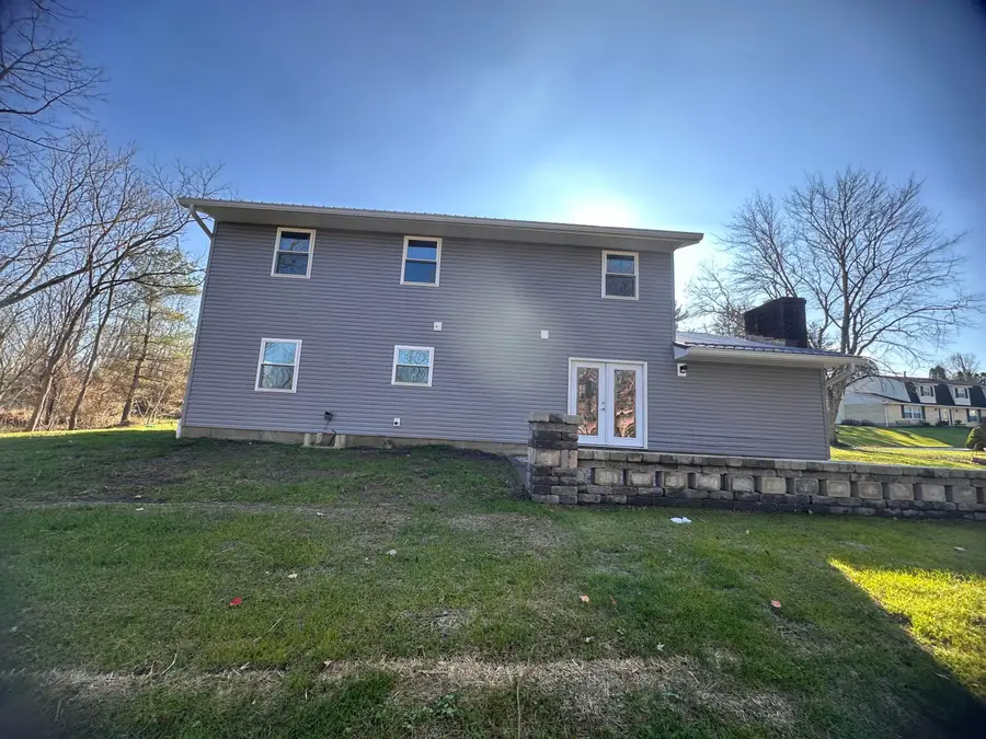 143 Elsie Drive, Cambridge, OH 43725 - Image #2
