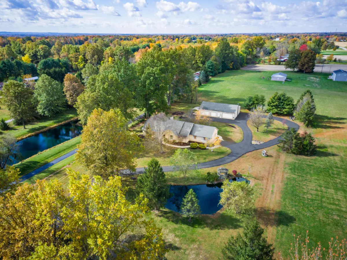 13427 Snyder Church Road Nw, Baltimore, OH 43105 - Image #1